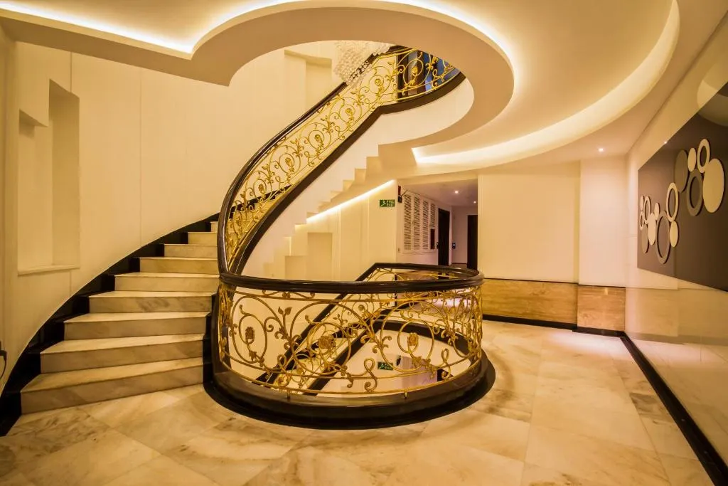Hotel Grand Godwin
